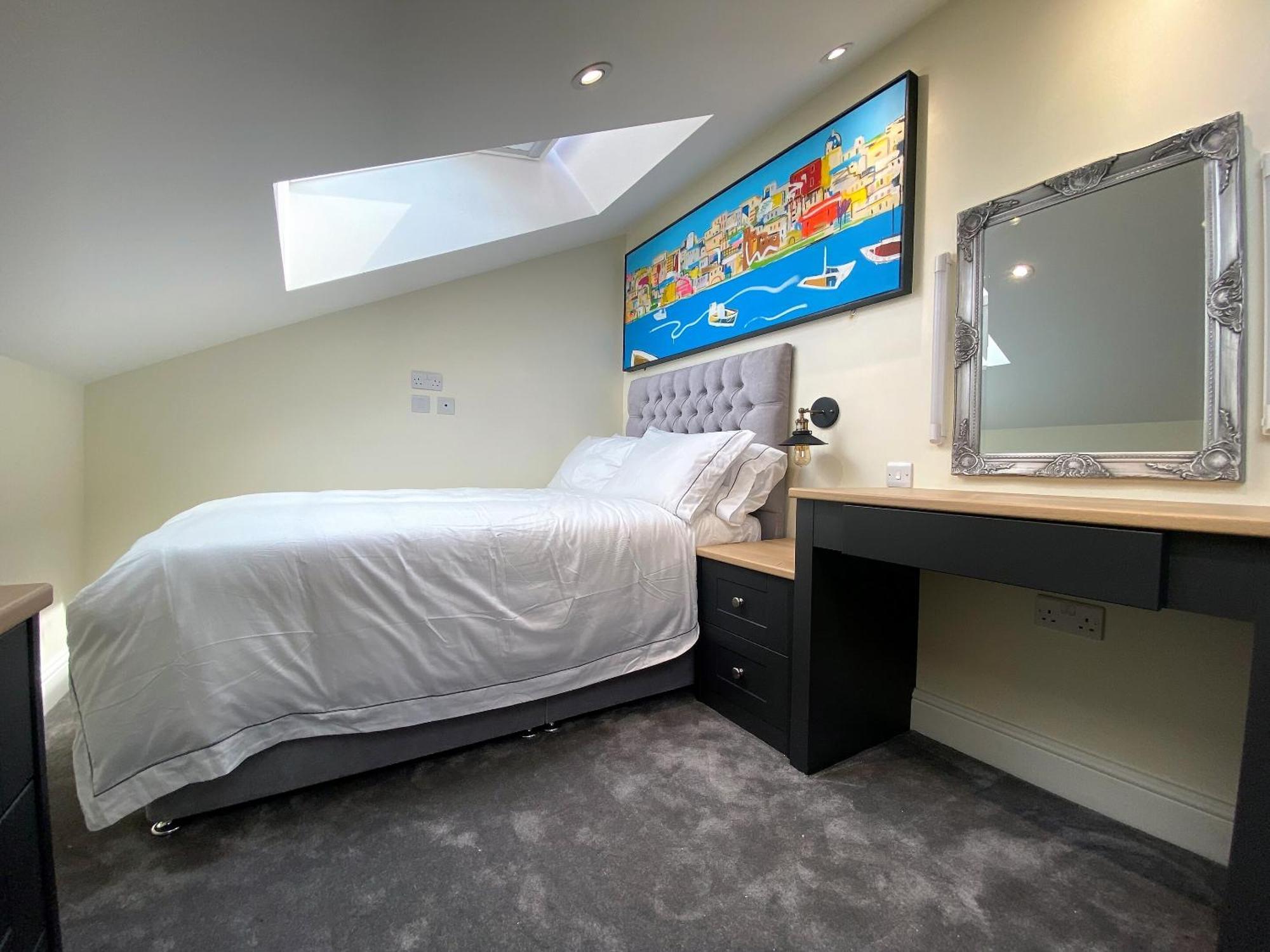 Superb Townhouse Near Vibrant Gloucester Road Bristol Eksteriør billede
